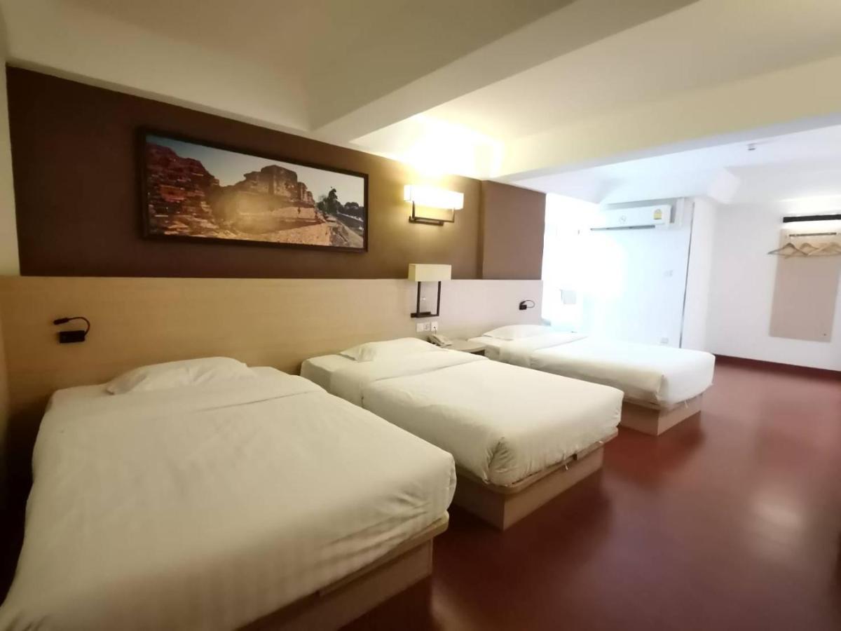 Chiang Roi 7 Days Inn Τσιάνγκ Μάι Εξωτερικό φωτογραφία