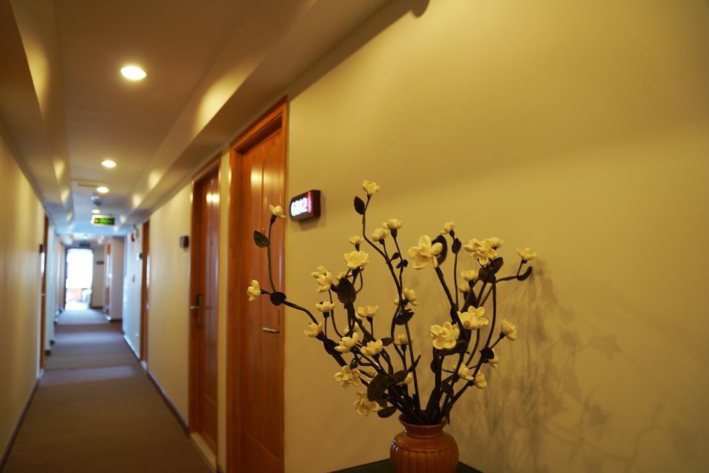 Chiang Roi 7 Days Inn Τσιάνγκ Μάι Εξωτερικό φωτογραφία