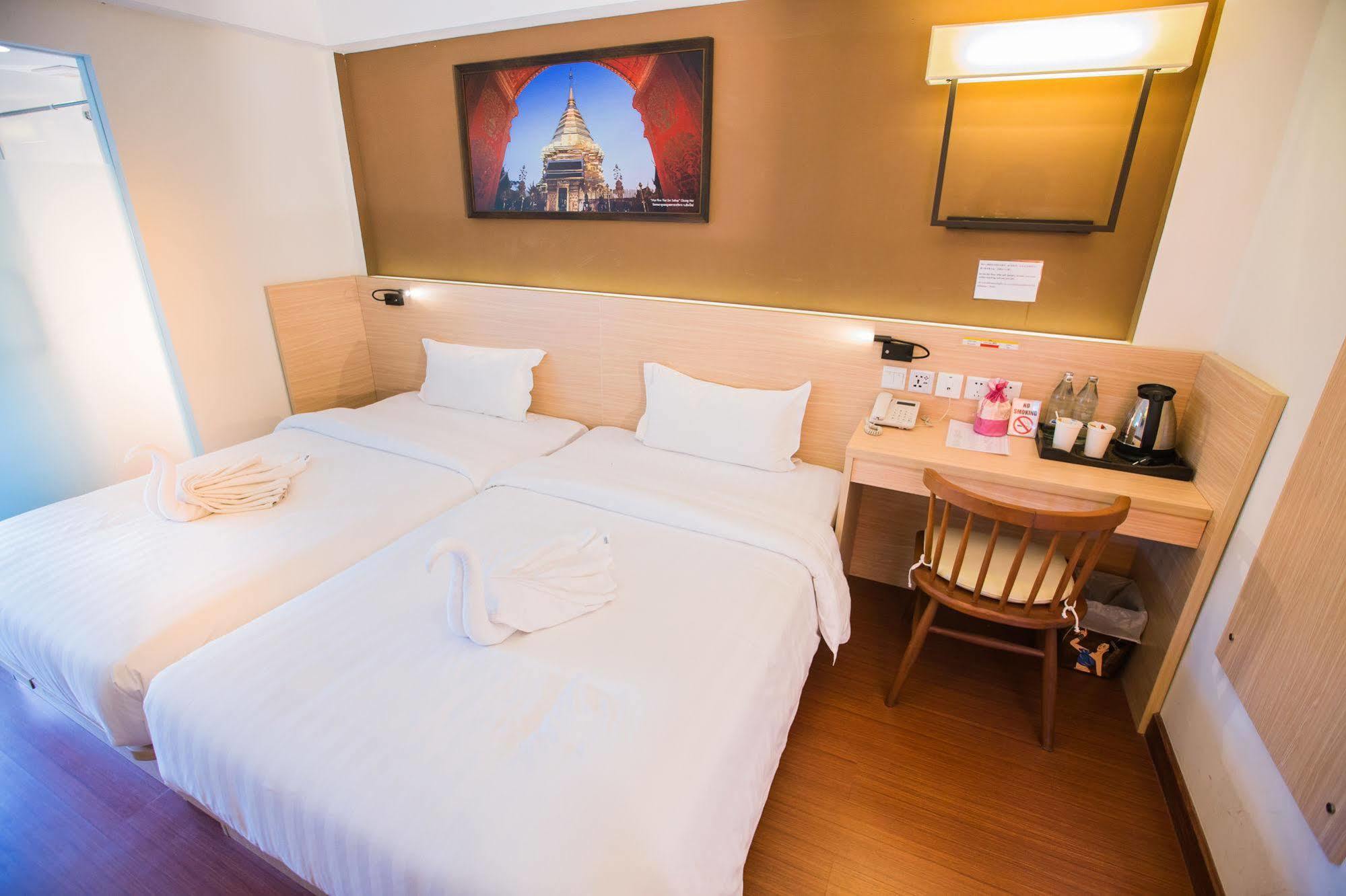 Chiang Roi 7 Days Inn Τσιάνγκ Μάι Εξωτερικό φωτογραφία