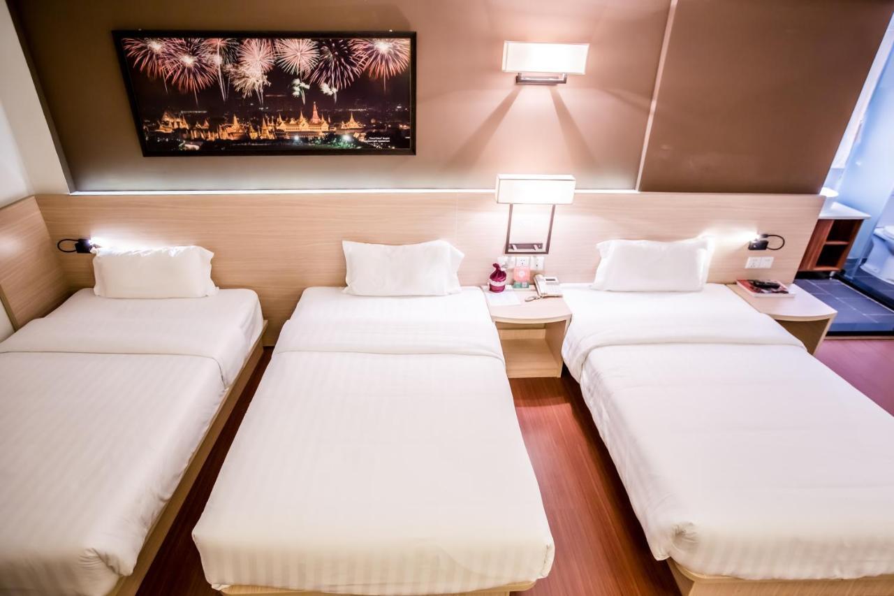 Chiang Roi 7 Days Inn Τσιάνγκ Μάι Εξωτερικό φωτογραφία
